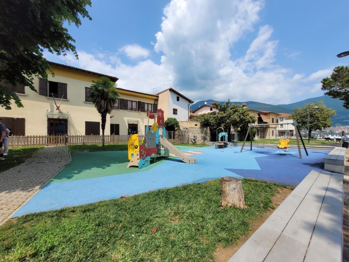 Light On Lake Iseo Clusane Exterior foto